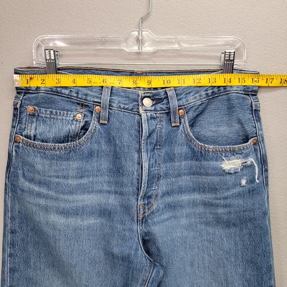 LEVI'S 501 WOMENS JEANS, DISTRESSED, SIZE 30W 28L - Picture 8 of 10